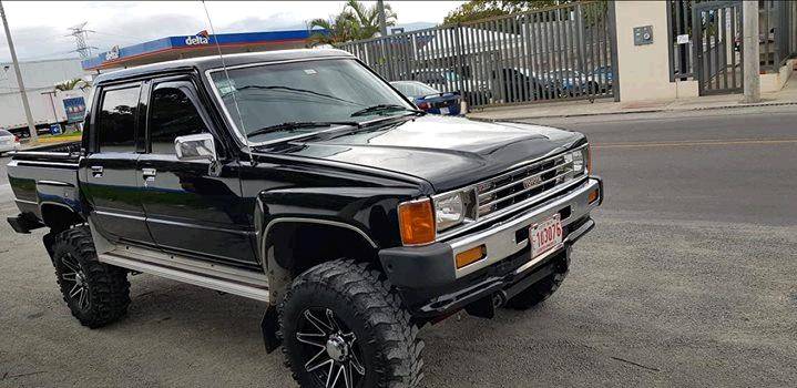 1988 Toyota Hilux Manual $ 6,841 Usd 