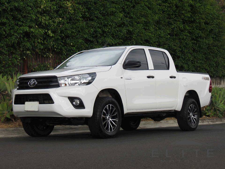 2018 Toyota Hilux Manual $ 38,000 USD (₡ 19,000,000) (₡ 19,000,000 ...