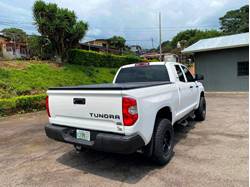 Toyota Tundra SR5 V8 2019